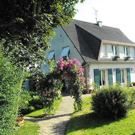 Saint-Quentin-sur-le-Homme Maison D'Hotes Les Vallees B&B 외부 사진