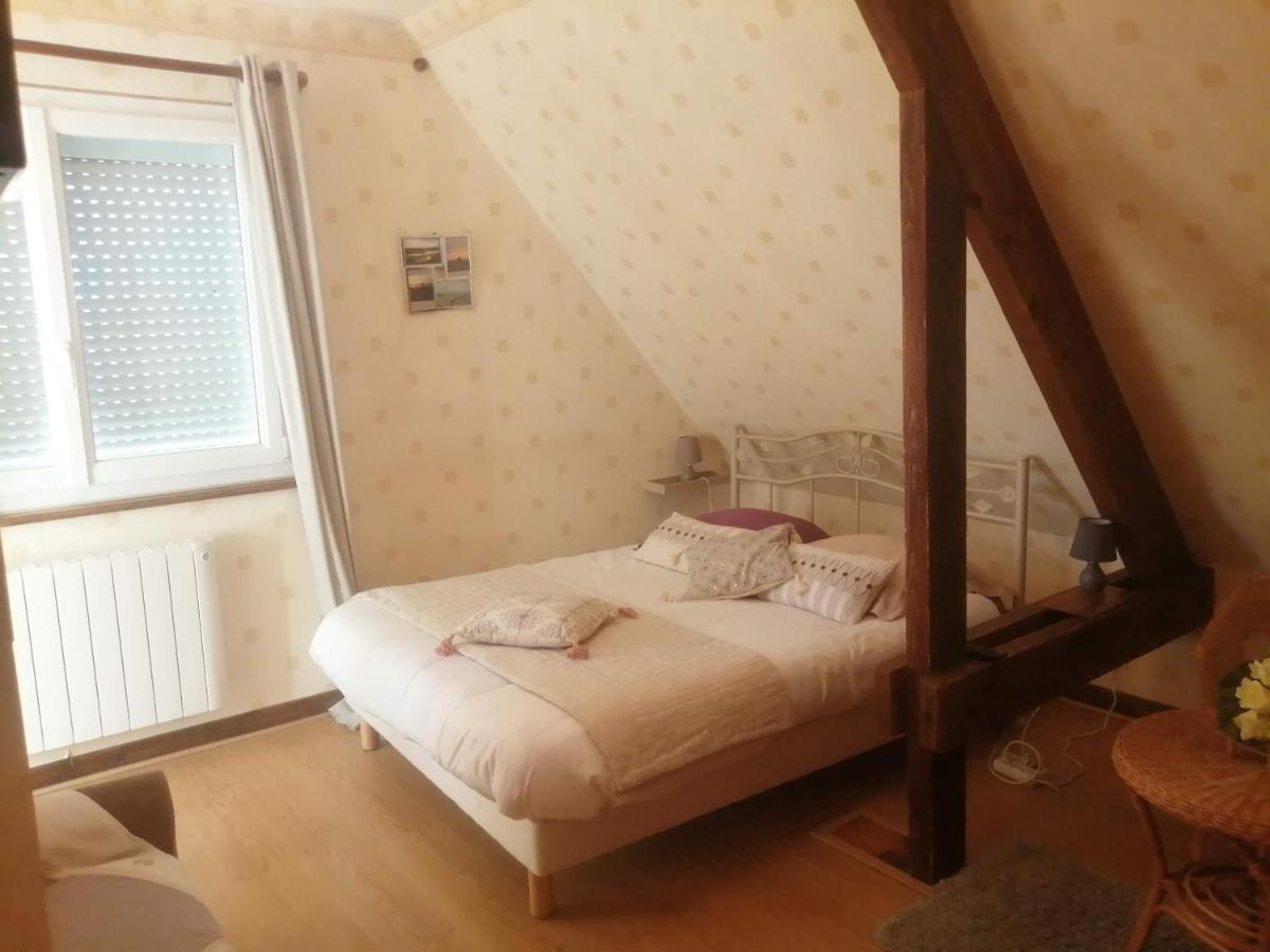 Saint-Quentin-sur-le-Homme Maison D'Hotes Les Vallees B&B 외부 사진